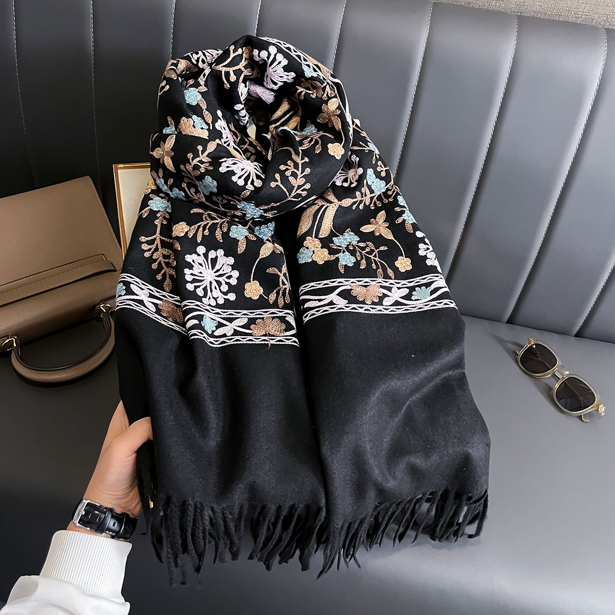 Syal Kasmir Hangat Musim Dingi - Woven Scarf Blanket ulasan dan harga