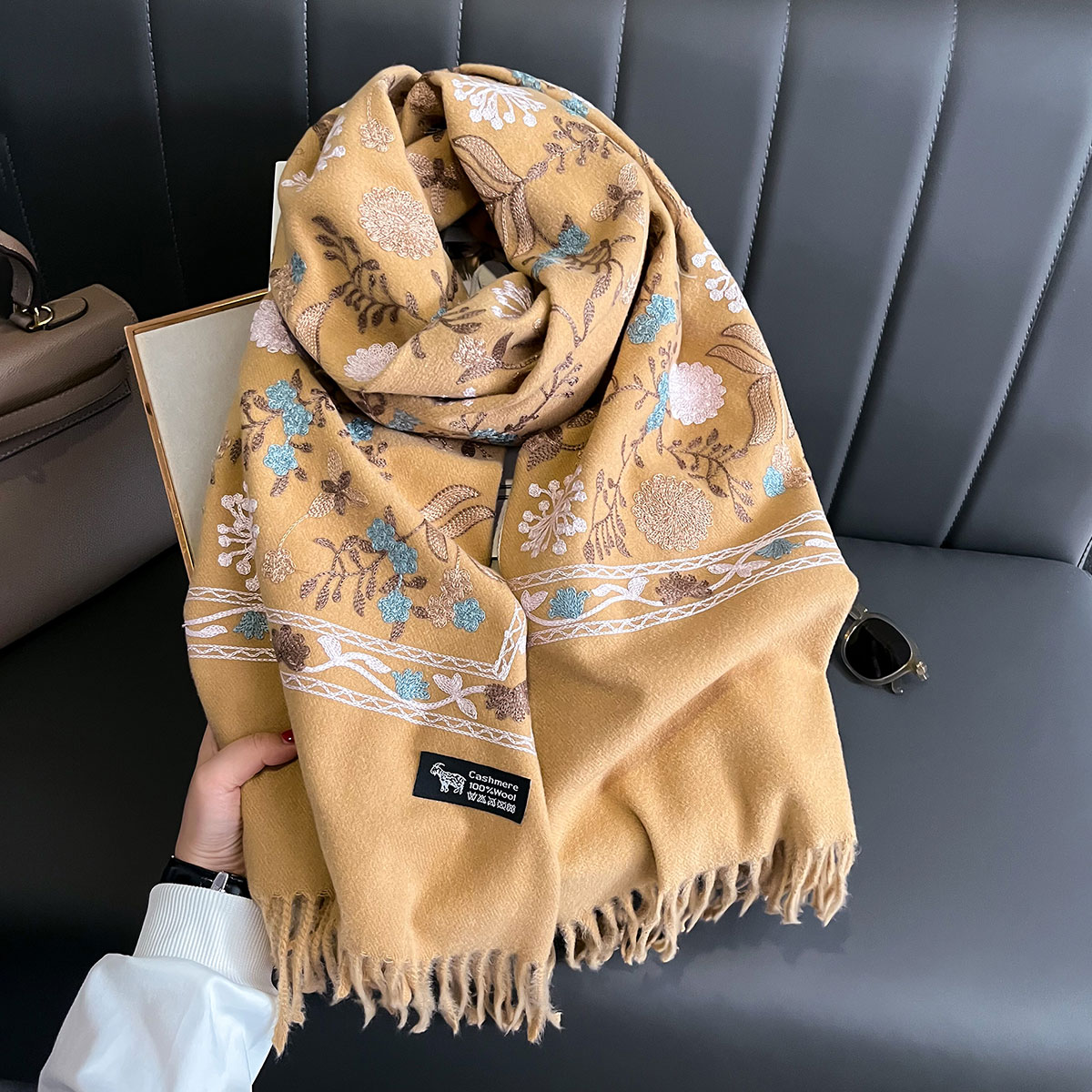 Syal Kasmir Hangat Musim Dingi - Woven Scarf Blanket ulasan dan harga
